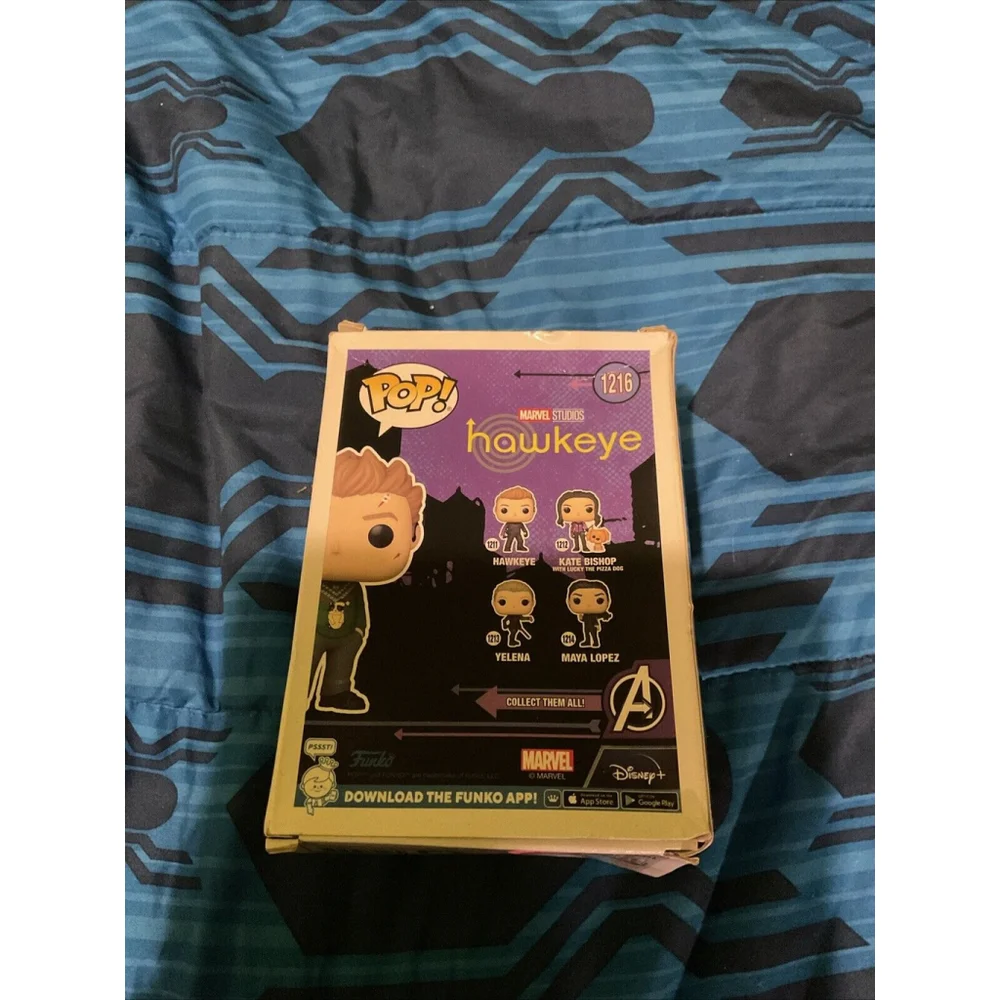 Funko POP! #1216 Hawkeye - Clint Barton Christmas Sweater -‎ Damaged Packaging